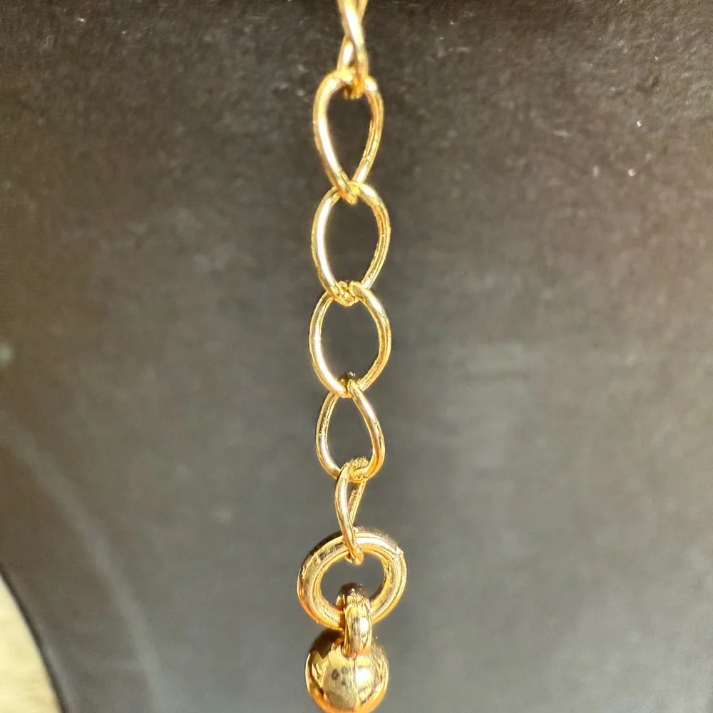 3D Gold Floral Design Statement Necklace - Picture 10 of 12